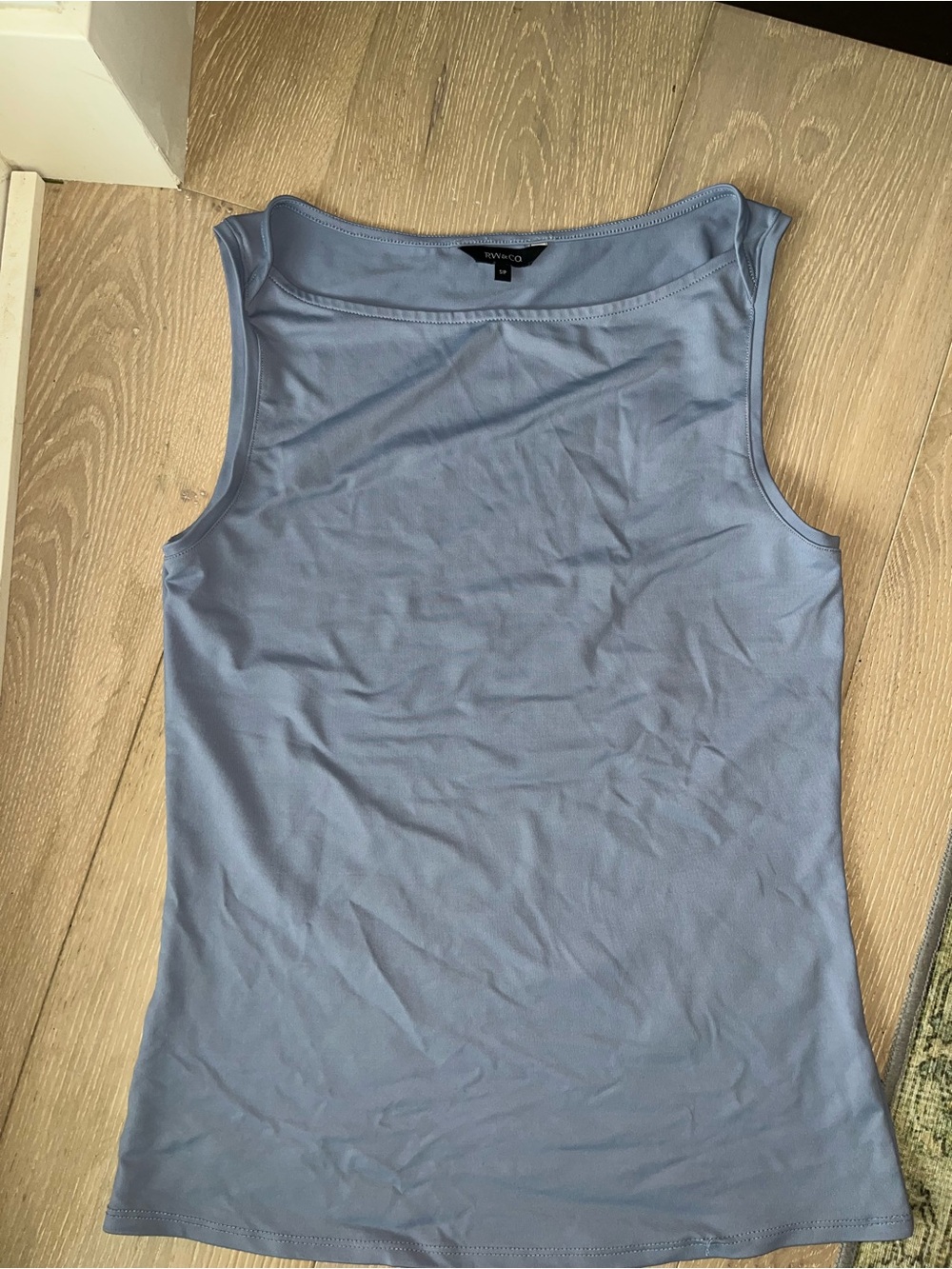 RW&CO top